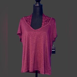 Torrid plus size lace halter neck tee sz 1 (14/16)